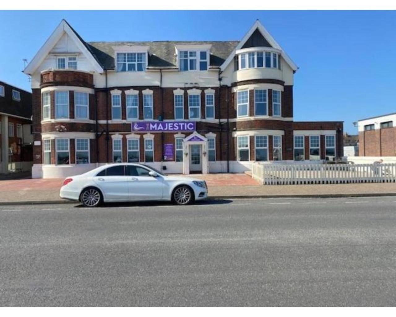 The Majestic Bed and Breakfast Great Yarmouth Eksteriør billede