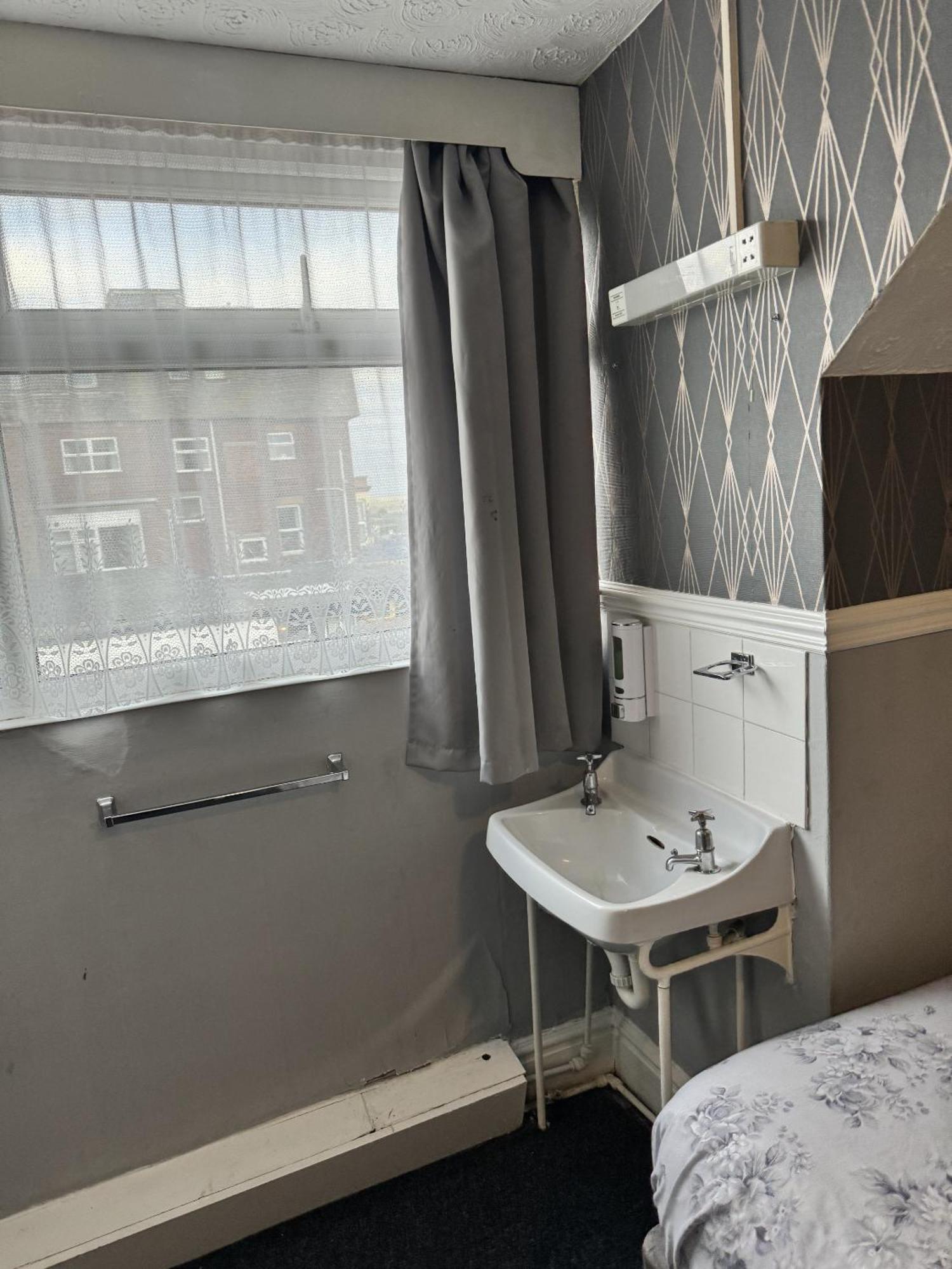 The Majestic Bed and Breakfast Great Yarmouth Værelse billede